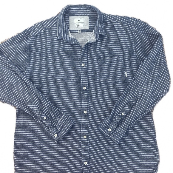 Quiksilver Men’s Button Down Cotton Shirt Size L - Picture 3 of 8